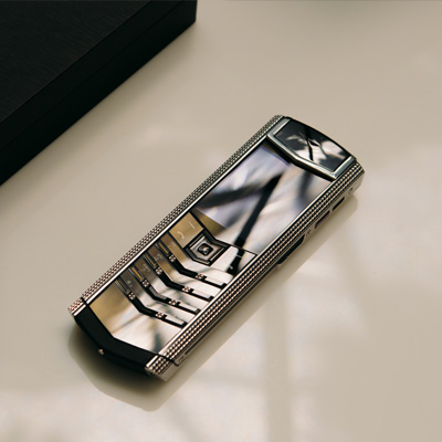 Дорого продать Vertu